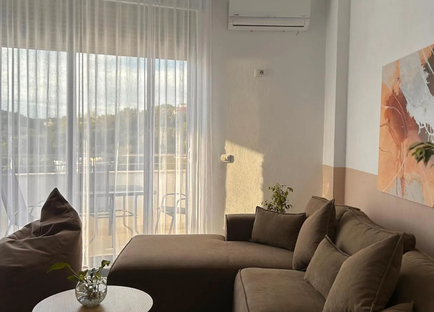 Gibel Apartments Golem